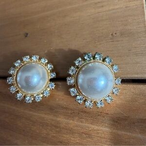 Vintage Gold Tone Rhinestone Faux Pearl Post Earrings | Classic Costume Jewelry